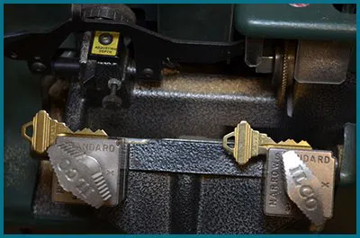 Father Son Locksmith Shop Warren, MI 586-372-6403 Father Son Locksmith Shop Warren, MI 586-372-6403 - 65-14